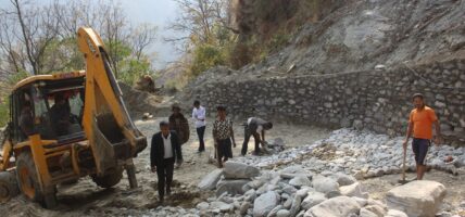 ‘ट्रयाक’ खुलेको १३ वर्षपछि सडक स्तरोन्नतिको काम सुरु