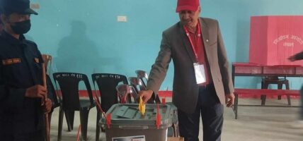 कैलालीमा एमालेको नयाँ नेतृत्वका लागि मतदान सुरु