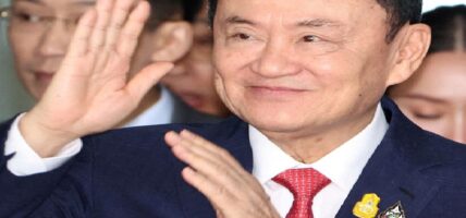 थुनामा रहेका पूर्वप्रधानमन्त्री थाक्सिनलाई प्यारोल दिइएको छ