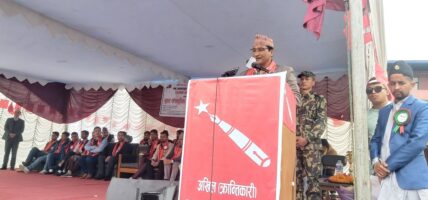 विश्वविद्यालयलाई ज्ञान उत्पादन गर्ने केन्द्रका रुपमा विकास गरौँ: मन्त्री बस्नेत