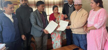 विदेश पलायन रोक्न दूधमा अनुदान