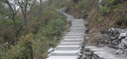 १५ लाखबढी चन्दा उठाएर पदमार्ग निर्माण