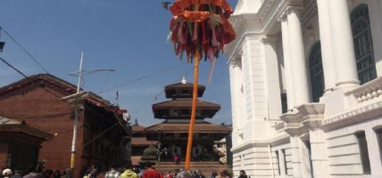 सन्तपुरमा चीर ठडाएर फागुपूर्णिमा प्रारम्भ