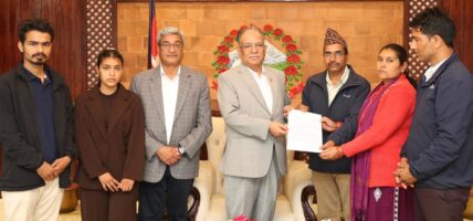 हमासको कब्जामा रहेका विपिन सकुशल फर्कने आशामा परिवारद्वारा प्रधानमन्त्रीसँग भेट