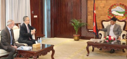 प्रधानमन्त्री र एडिबीका उपाध्यक्ष याङबीच भेटवार्ता