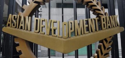 नेपालको अर्थतन्त्र ३ दशमलव ६ प्रतिशतले वृद्धि हुने एडिबीको प्रक्षेपण