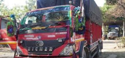 सशस्त्र प्रहरीले ५० लाख रुपैयाँ बढीको अवैध सामान बरामद