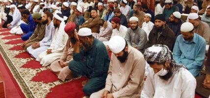 आज इद मनाइँदै