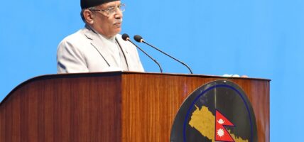 नेपाल-भारत प्रबुद्ध व्यक्ति समूहको प्रतिवेदन समझदारीबाट बुझ्न पहल भइरहेको छ: प्रधानमन्त्री