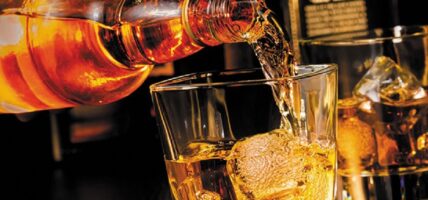 भारतमा विषाक्त मदिरा सेवनका कारण मृत्यु हुनेको सङ्ख्या ५३ पुग्यो