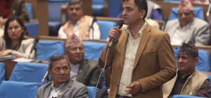 उत्तेजक अभिव्यक्ति नदिन महानगरप्रमुख बालेन शाहलाई सांसद भट्टराईको सुझाव
