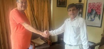 एकीकृत समाजवादी पार्टी अध्यक्षमा भुसाल र नेपाल भिड्ने