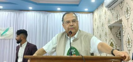 कम्युनिष्ट पार्टीमा अवसरवाद मौलाएको आरोप
