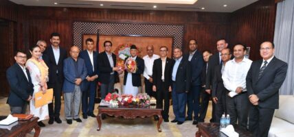 अर्थतन्त्रलाई चलायमान बनाउन मौद्रिक नीति कठोर हुनुहुँदैन: प्रधानमन्त्री