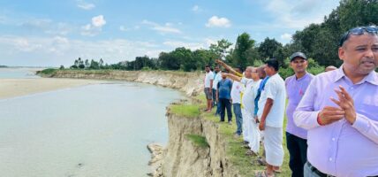 प्रदेशसभा सदस्यद्वारा बलान नदी नियन्त्रणमा सघाउने प्रतिबद्धता