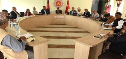 एमालेका ११ जिल्ला अधिवेशन कात्तिक महिनाभित्र गर्न निर्देशन