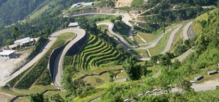 अवरुद्ध वीपी राजमार्ग एकतर्फी खुल्यो, दिउँसोबाट दुईतर्फी यातायात सञ्चालन गराइने