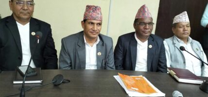 कर्णालीमा माओवादीका मन्त्रीहरुले दिए राजीनामा
