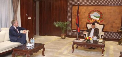 प्रधानमन्त्री ओली र अमेरिकी राजदूत थम्पसनबीच भेटवार्ता