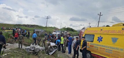 सौर्य जहाज दुर्घटना अपडेट :चार जनाको शव निकालियो, उद्धार जारी