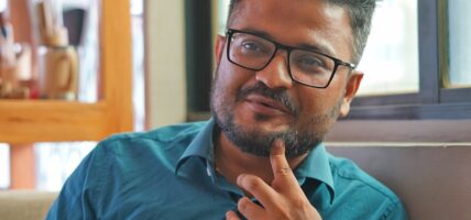 साधारण सदस्यसमेत नरहने गरी मुकुल ढकाललाई रास्वपाले हटायो