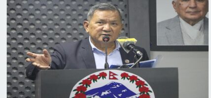 हाम्रो आकाश सुरक्षित छैनः सञ्चारमन्त्री गुरुङ