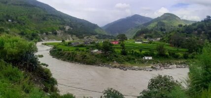 सेतीमा ट्याक्टर खस्दा दुईजना बेपत्ता, तीन घाइते