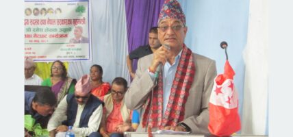 अर्थतन्त्रलाई गतिशील बनाउन सरकार प्रतिबद्ध छ – गृहमन्त्री लेखक