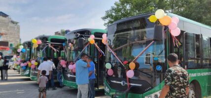 इटहरीमा सुरुभयो बिजुली बस सेवा