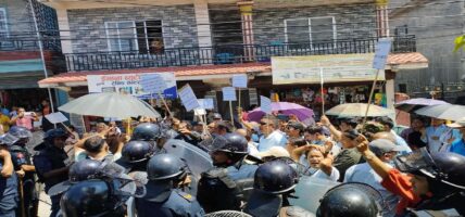 पोखरामा रवि लामिछानेलाई  कालोझण्डा