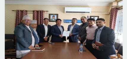 मन्त्री भण्डारीद्वारा खानेतेलको मूल्य तथा आपूर्तिको अवस्थाबारे जानकारी