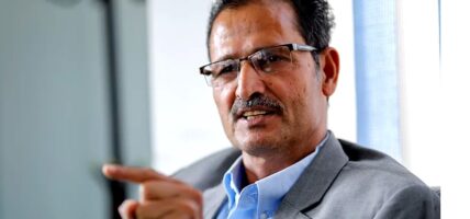 वर्तमान सरकार दलाल बिचौलियाले बनाएको पुष्टि–अग्नि सापकोटा