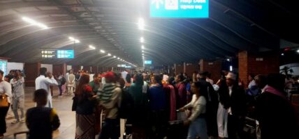 बडादशैंका बेला विदेश उड्नुपर्ने बाध्यता