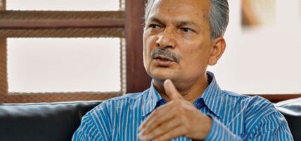 विचारसहितको पुस्तान्तरण आजको आवश्यकता :डा. बाबुराम भट्टराइ