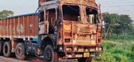 दुर्गा प्रसाईं समर्थकको आगजनीमा परेका ट्रक चालकको मृत्यु