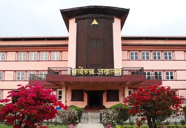 प्रधान न्यायाधीश शर्माको नियुक्ति विरूद्धको रिट दरपीठको निवेदन संवैधानिक इजलासमा पेस