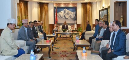 राष्ट्रपतिको शरणमा विपक्षी दलहरू