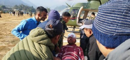 दार्चुला जीप दुर्घटना अपडेट :घाइतेलाई सेनाको हेलिकप्टरमा धनगढी लगियो