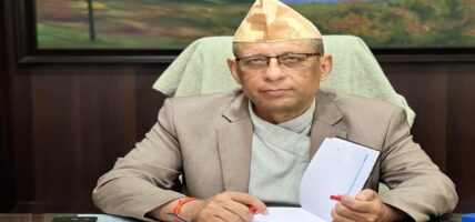 कोशी प्रदेशका आन्तरिक मामिला तथा कानुन मन्त्री अधिकारीले दिए राजीनामा