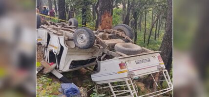 बागलुङको छिस्तीमा ‘पिकअपभ्यान’ दुर्घटना हुँदा चालकसहित पाँच जनाको मृत्यु