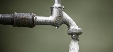 क्षतिग्रस्त काभ्रे एकीकृत खानेपानी आयोजना पुनःनिर्माणमा एडिबीलेसहयोग गर्ने