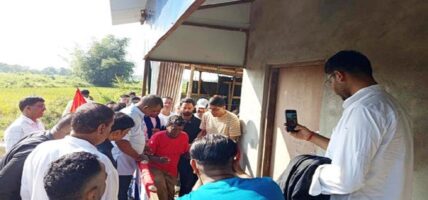 तरुण दलले बनायो श्रमिकको घर