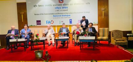 कृषि विकास रणनीति परिमार्जन हुँदैछ–कृषिमन्त्री अधिकारी