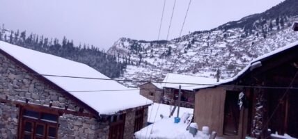 हुम्लामा हिमपात