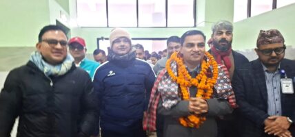 ‘पहिले अस्पताल त्यसपछि स्वास्थ्य विज्ञान विश्वविद्यालय’