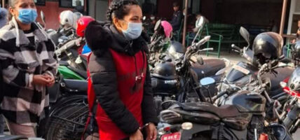 भक्तपुर जिल्ला अदालतमा उपस्थित गराइयो आशिका तामाङलाई