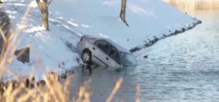 अमेरिकामा कार दुर्घटना, दुई नेपालीको मृत्यु