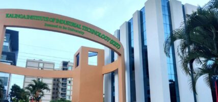 उडिसाबाट काँकरभिट्टा  हुँदै २० जना विद्यार्थी फर्किए