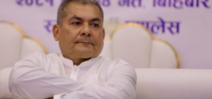 फरार दुर्गा प्रसाईंको खोजी तीव्र,  प्रहरीका ३ युनिट खटिए