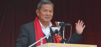 गणतान्त्रिक व्यवस्थामा ‘राजा आउ देश बचाउ भन्नु’ कुनै पनि सज्जनको काम होइन : मन्त्री गुरुङ